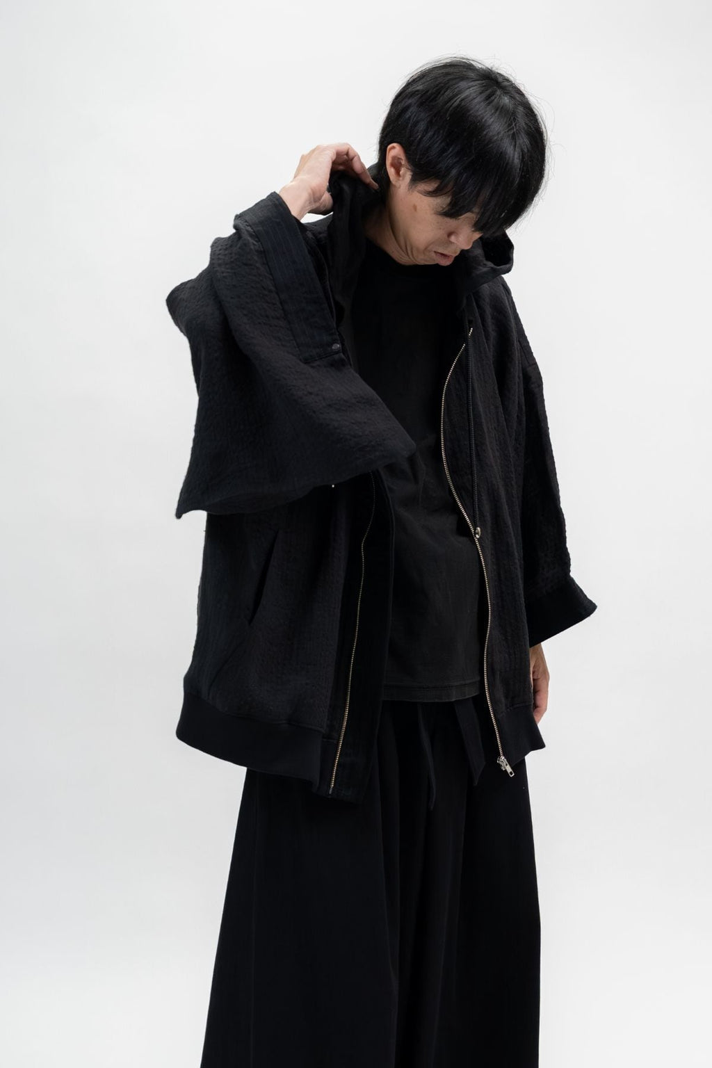 BLACK LINEN KIMONO HOODIE