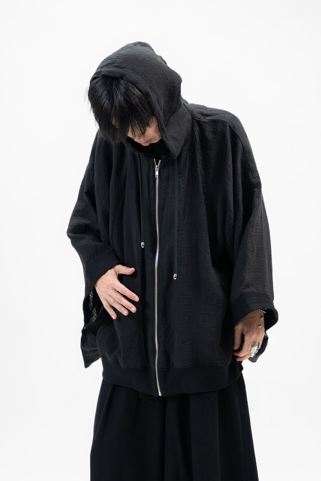BLACK LINEN KIMONO HOODIE