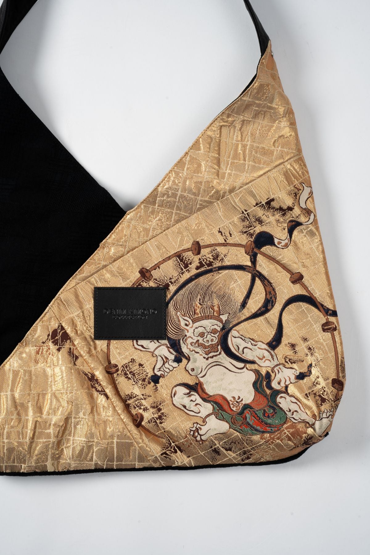 AZUMA Bag – RAIJIN