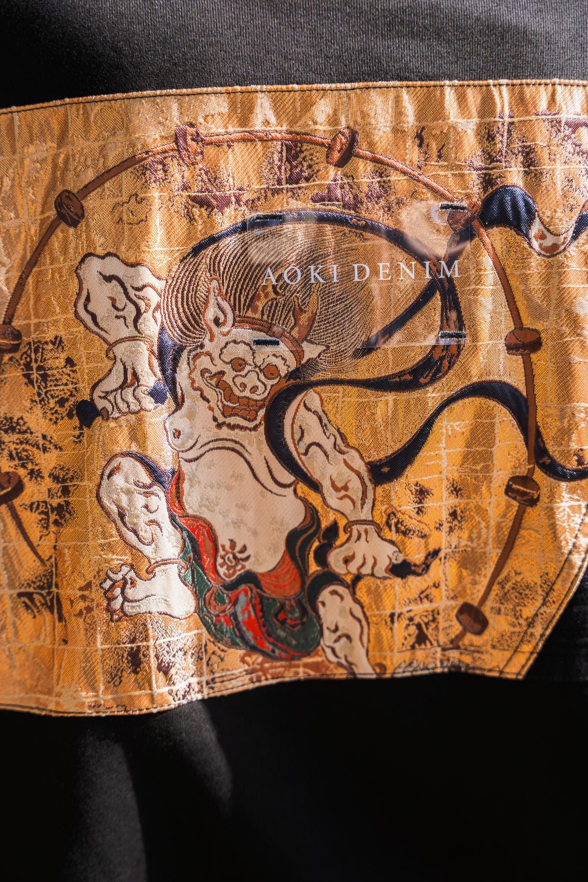 KIMONO 銀色連帽衫