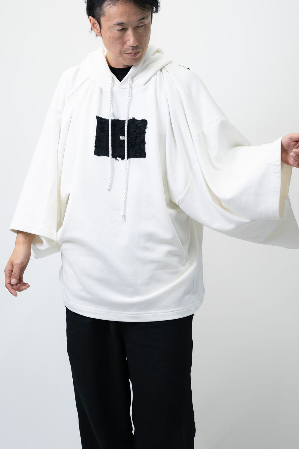 KIMONO Hoodie - Embroidered Denim (White)