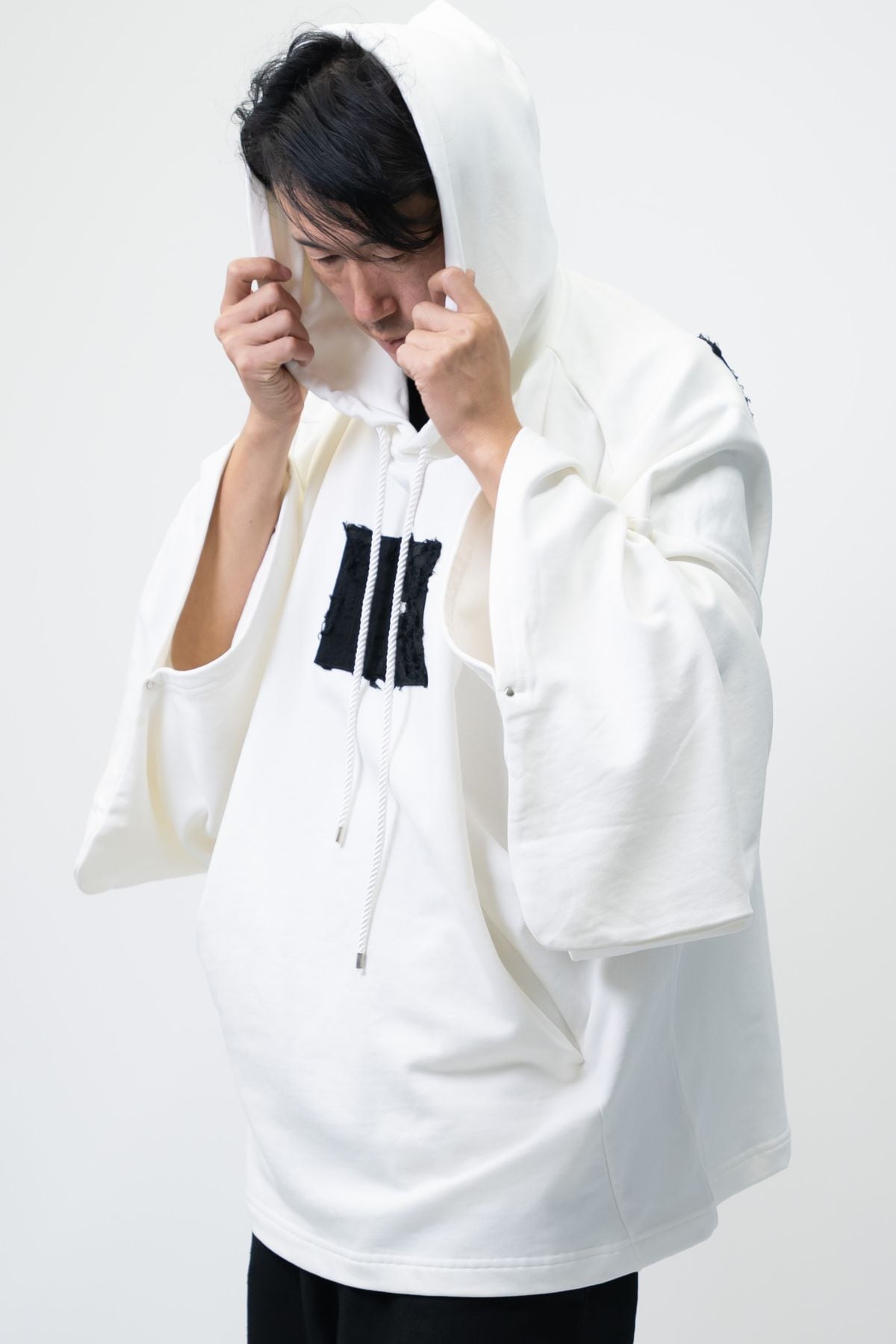KIMONO Hoodie - Embroidered Denim (White)