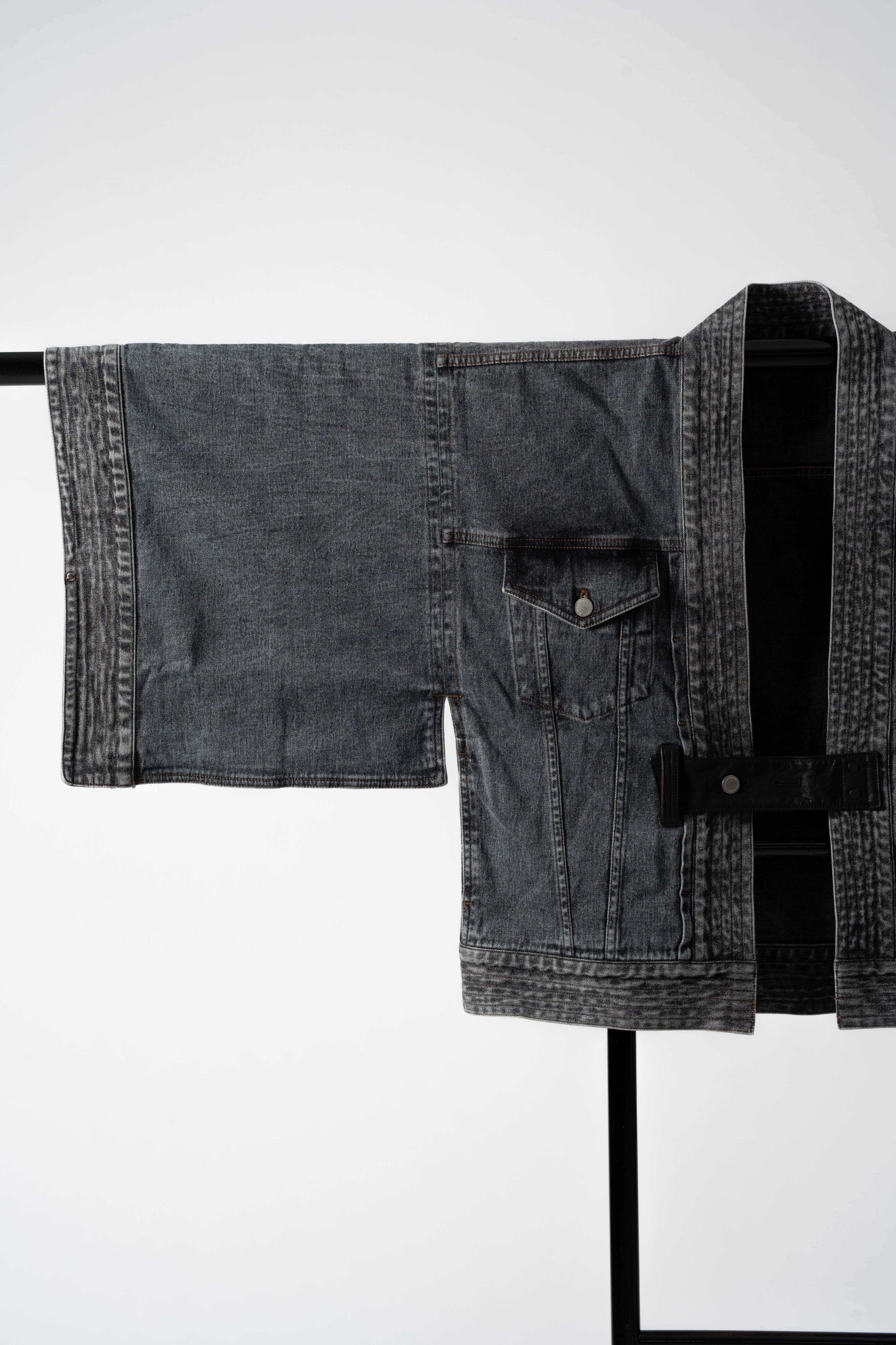 THE KIMONO Denim Jacket – BLACK ICE Okayama Denim × Arizona Leather