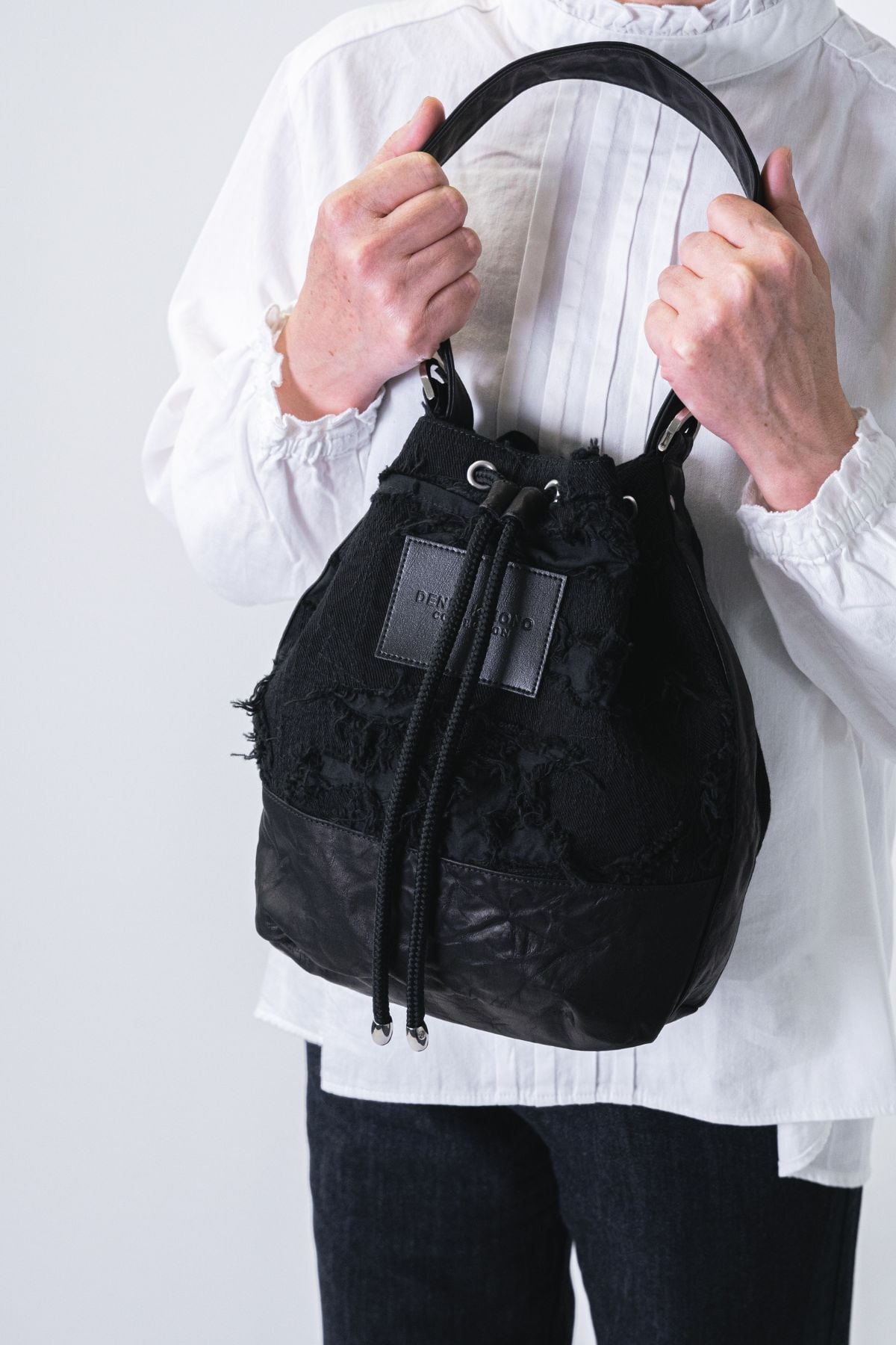 KINCHAKU Denim Bag - MIMI (Embroidered Denim)