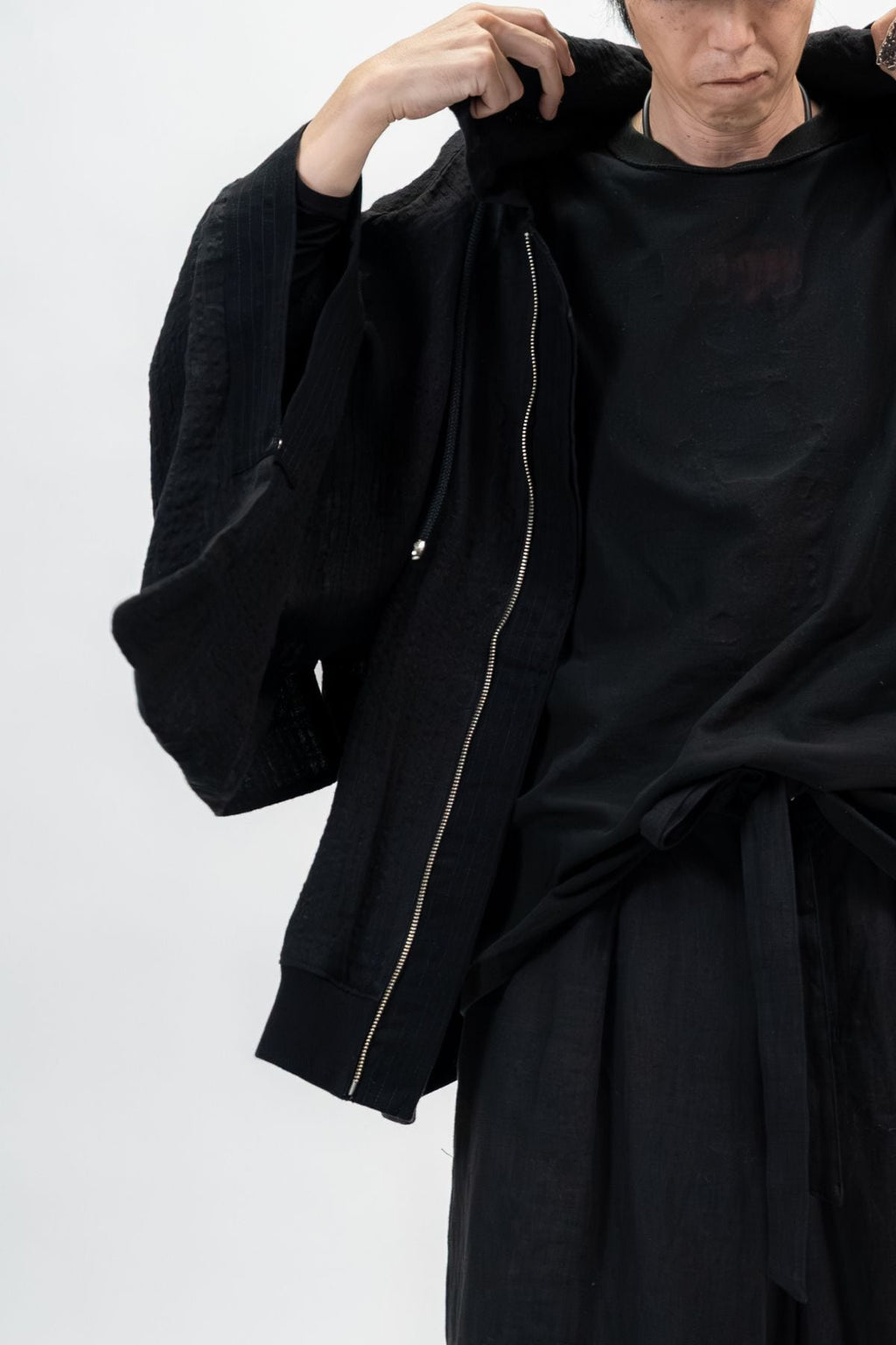 BLACK LINEN KIMONO HOODIE