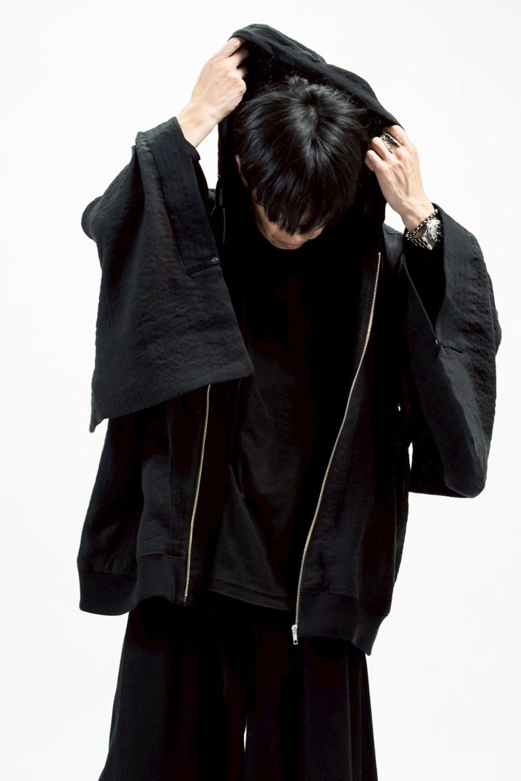 BLACK LINEN KIMONO HOODIE