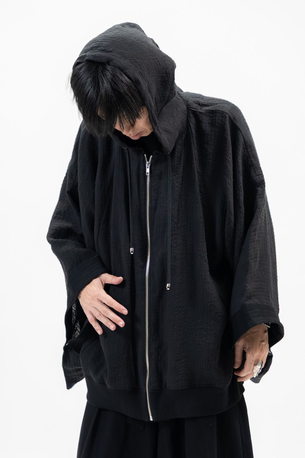 BLACK LINEN KIMONO HOODIE