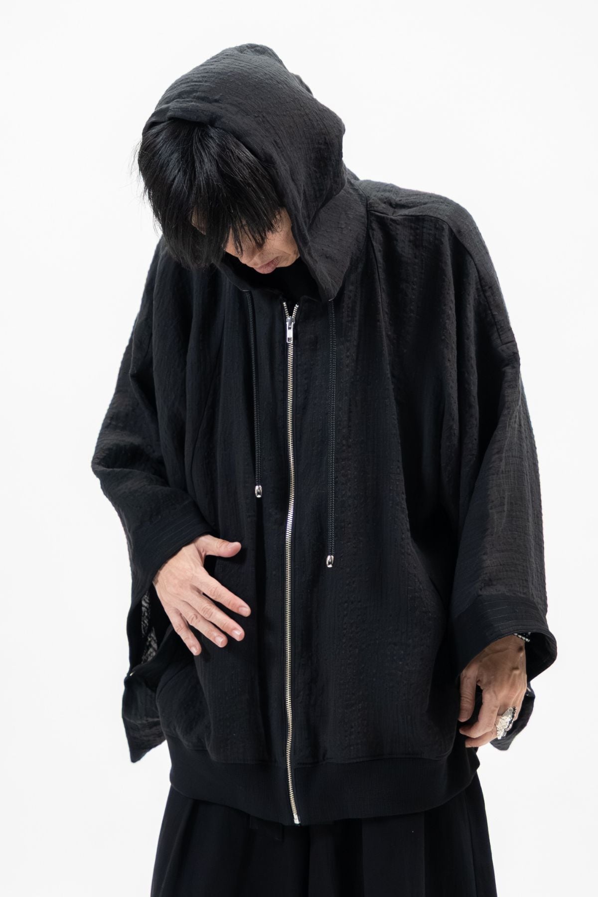BLACK LINEN KIMONO HOODIE