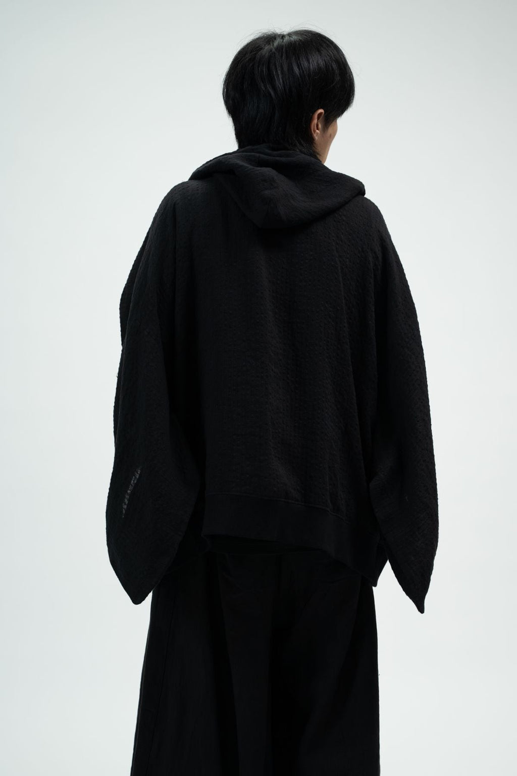 BLACK LINEN KIMONO HOODIE
