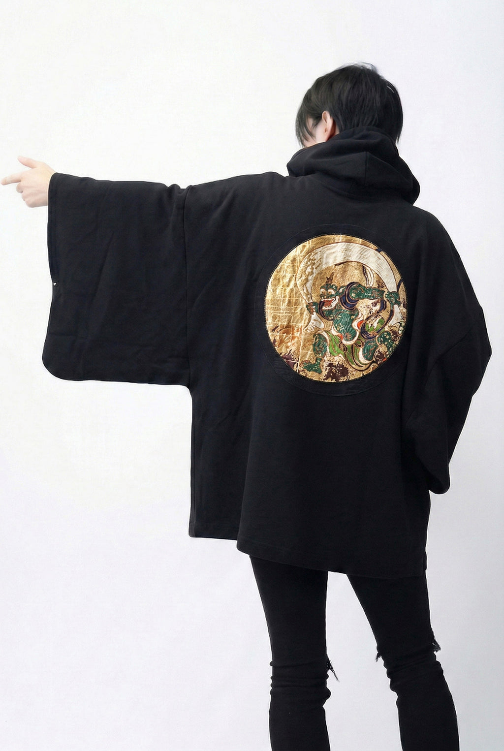 KIMONO 銀色連帽衫